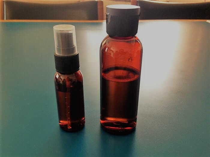 ハーブ化粧水の作り方 ハーブチンキを使って化粧水を手作りしよう 薬草のある庭 松田香草